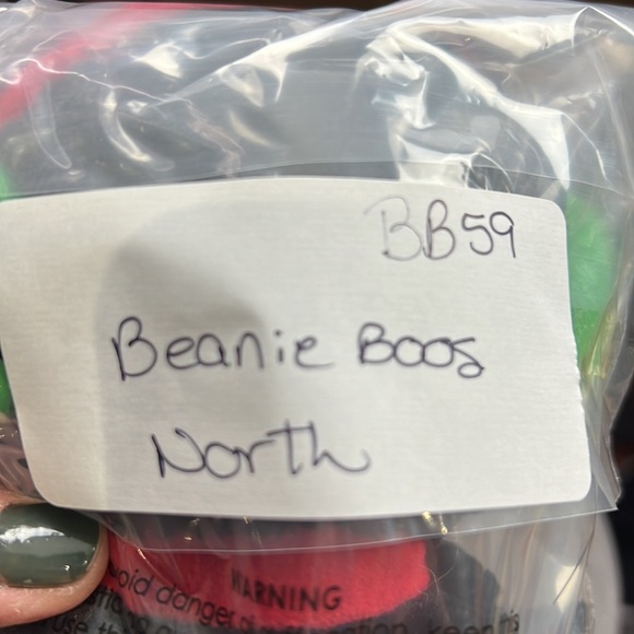 Collectible 6" TY Beanie Boos - Penguin North - Picture 7 of 7